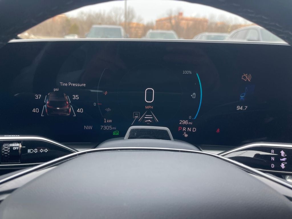 2024 Cadillac LYRIQ Luxury