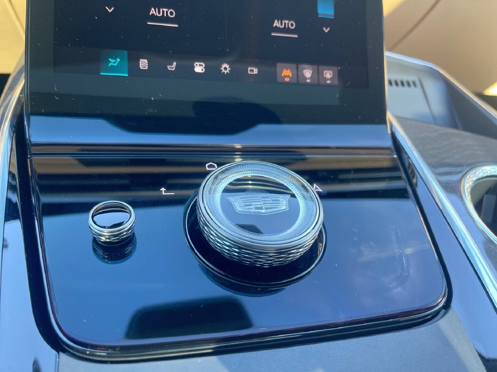 2026 Cadillac ESCALADE IQ Premium Luxury