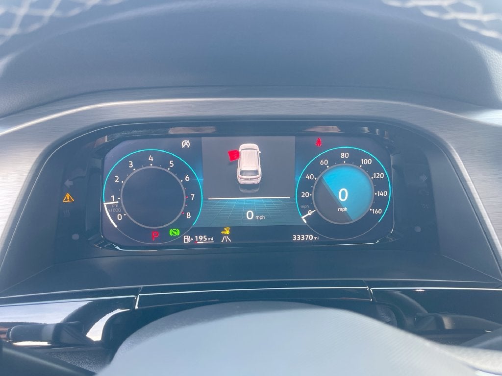 2024 Volkswagen Atlas Cross Sport 2.0T SE w/Technology