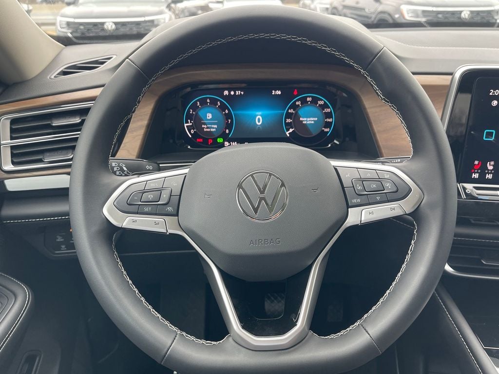 2026 Volkswagen Atlas 2.0T SE w/ Technology
