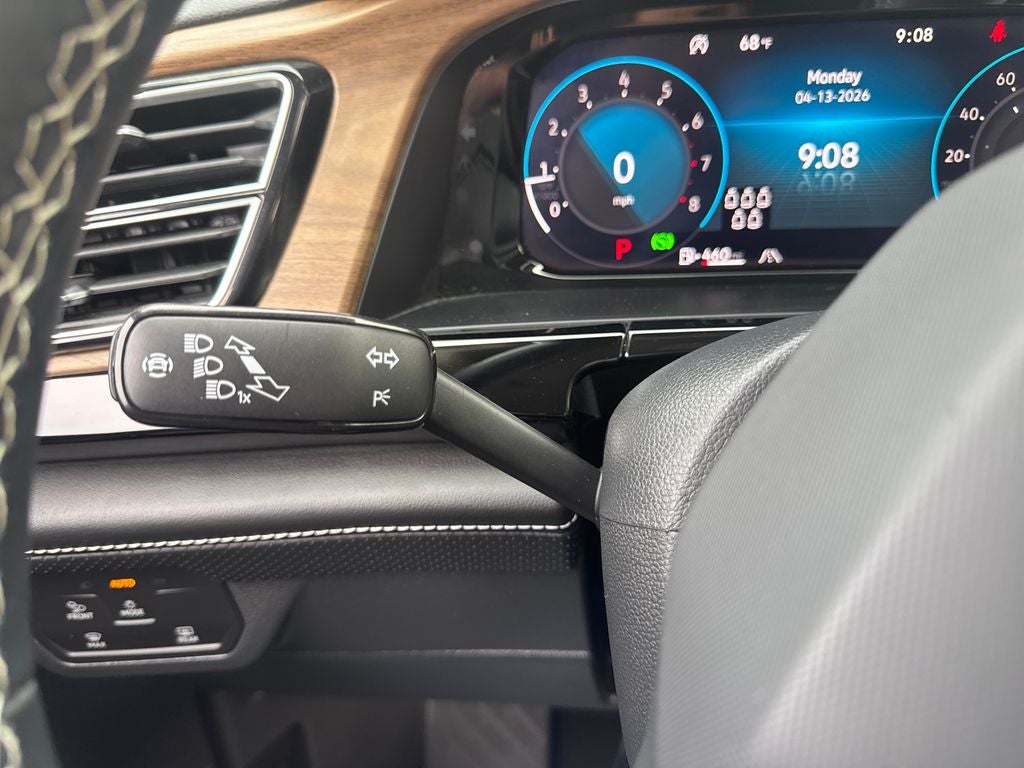 2024 Volkswagen Atlas 2.0T SE