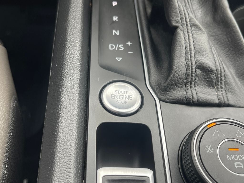 2020 Volkswagen Atlas Cross Sport 3.6L V6 SEL Premium 4Motion