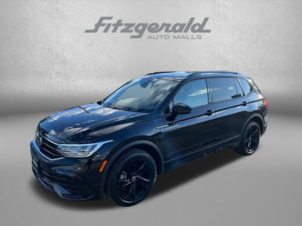 2024 Volkswagen Tiguan 2.0T SE R-Line Black