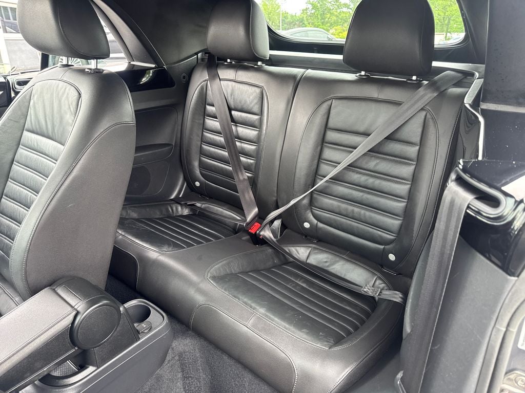 2013 Volkswagen Beetle 2.0 TSi