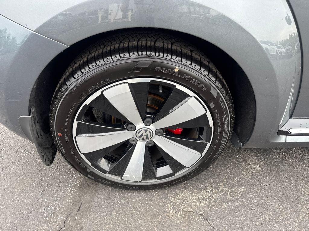 2013 Volkswagen Beetle 2.0 TSi