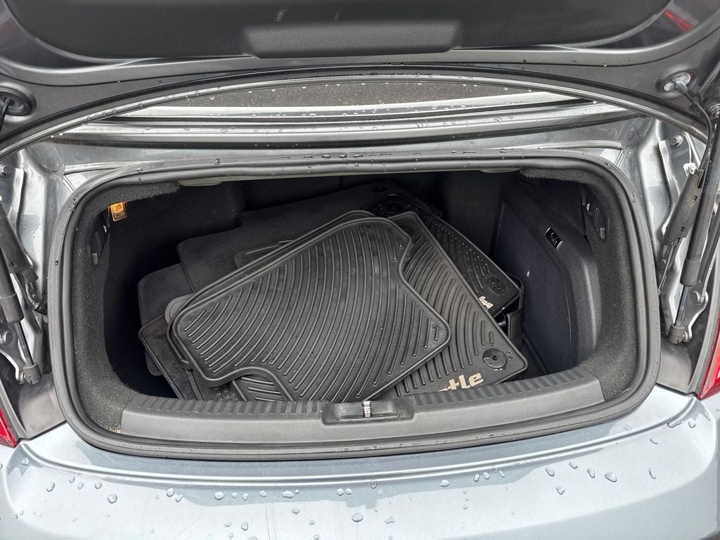2013 Volkswagen Beetle 2.0 TSi