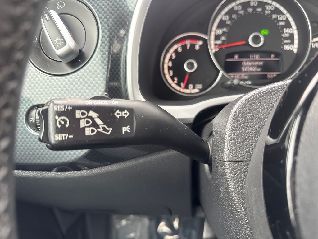 2013 Volkswagen Beetle 2.0 TSi