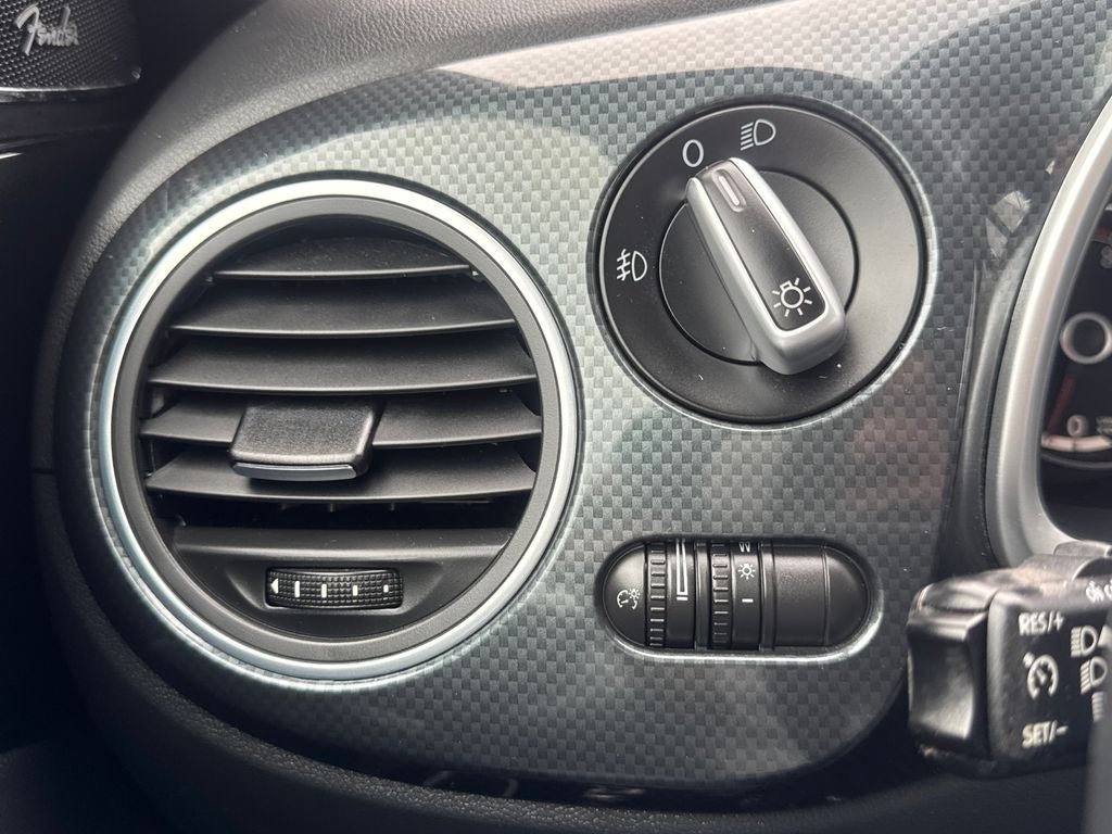 2013 Volkswagen Beetle 2.0 TSi