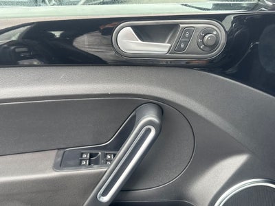 2013 Volkswagen Beetle 2.0 TSi