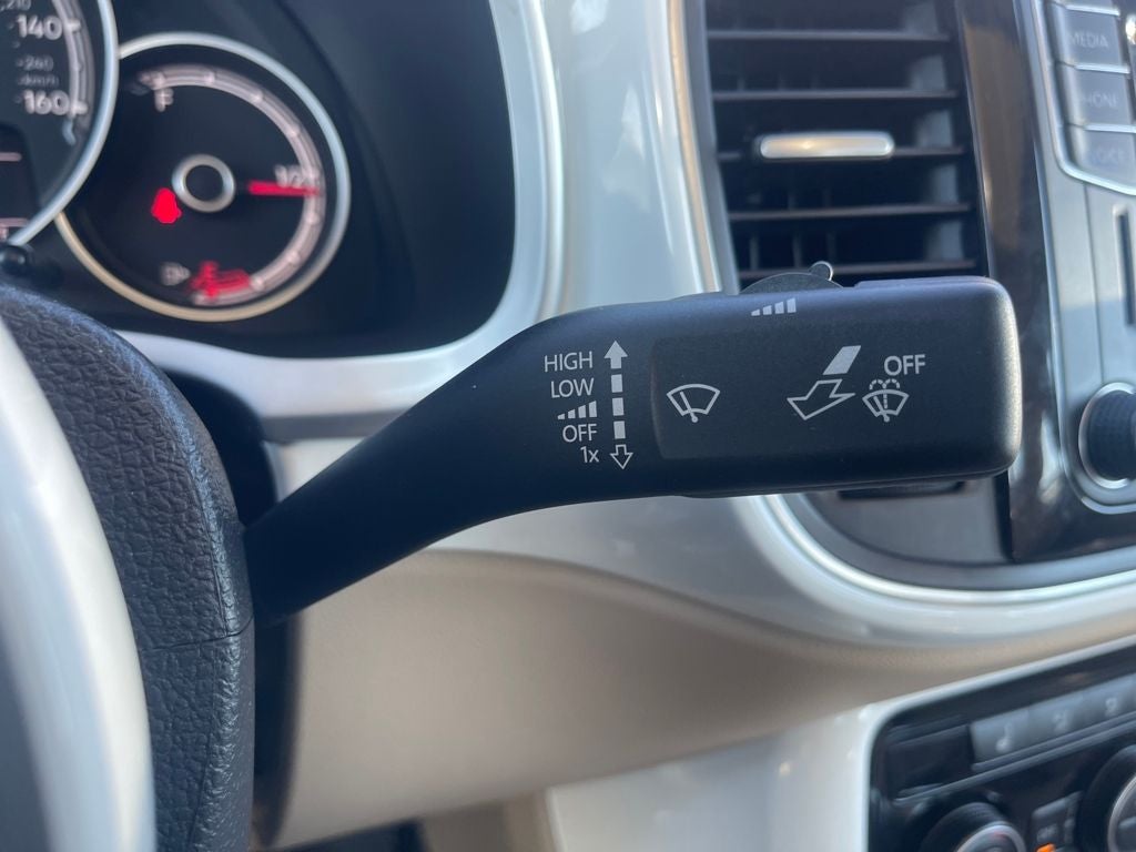 2018 Volkswagen Beetle 2.0T SE