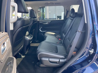 2025 INFINITI QX80 LUXE