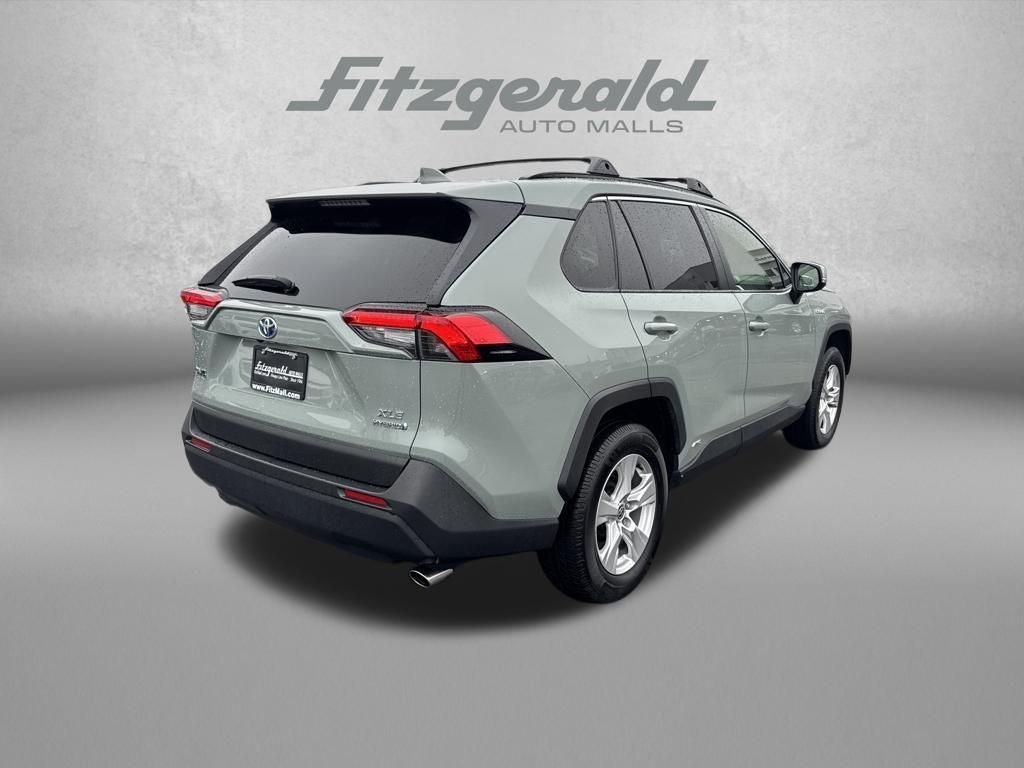 2021 Toyota RAV4 Hybrid XLE