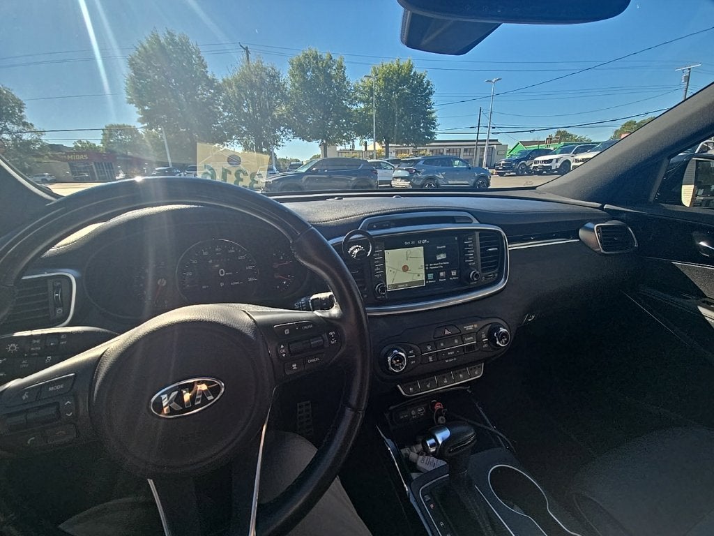 2016 Kia Sorento SX Limited