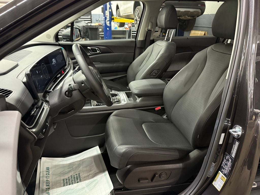 2025 Kia Carnival SX Prestige