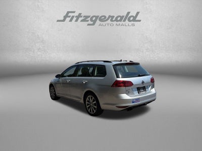 2016 Volkswagen Golf SportWagen SE