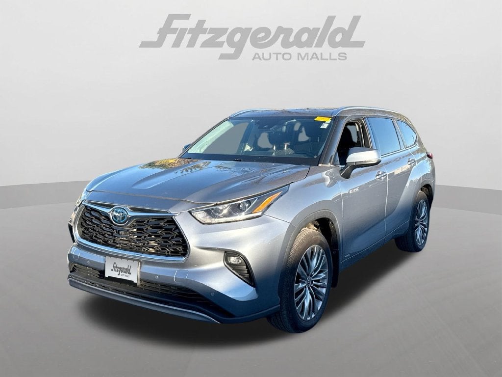 2021 Toyota Highlander Hybrid Platinum