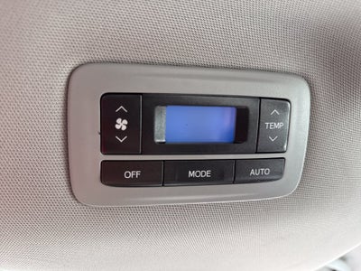 2015 Toyota Sienna LE 7 Passenger