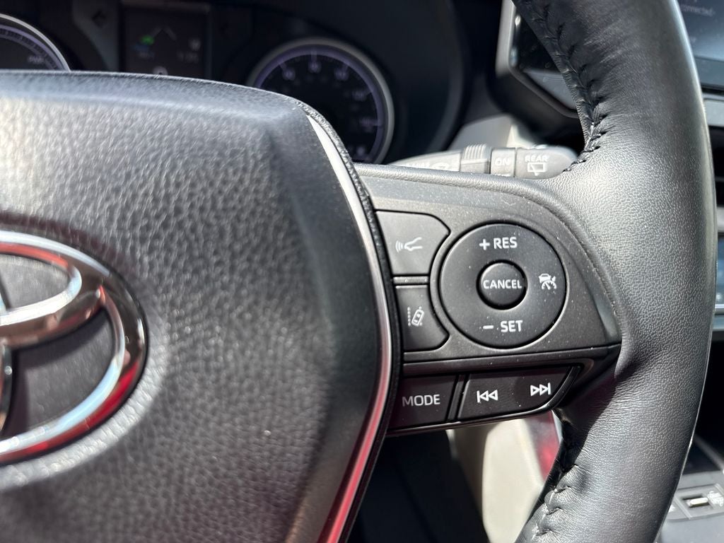 2021 Toyota Venza LE