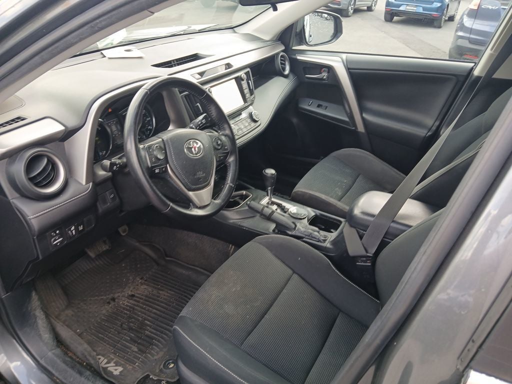 2016 Toyota RAV4 Hybrid XLE