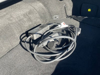 2023 Genesis Electrified G80 Base