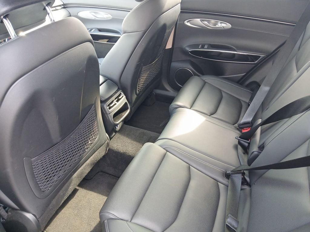 2025 Genesis GV70 2.5T