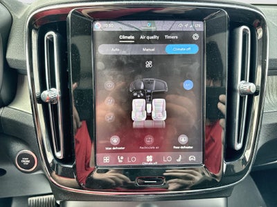 2026 Volvo XC40 B5 Plus