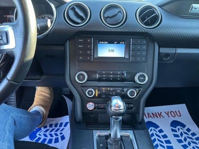 2021 Ford Mustang EcoBoost