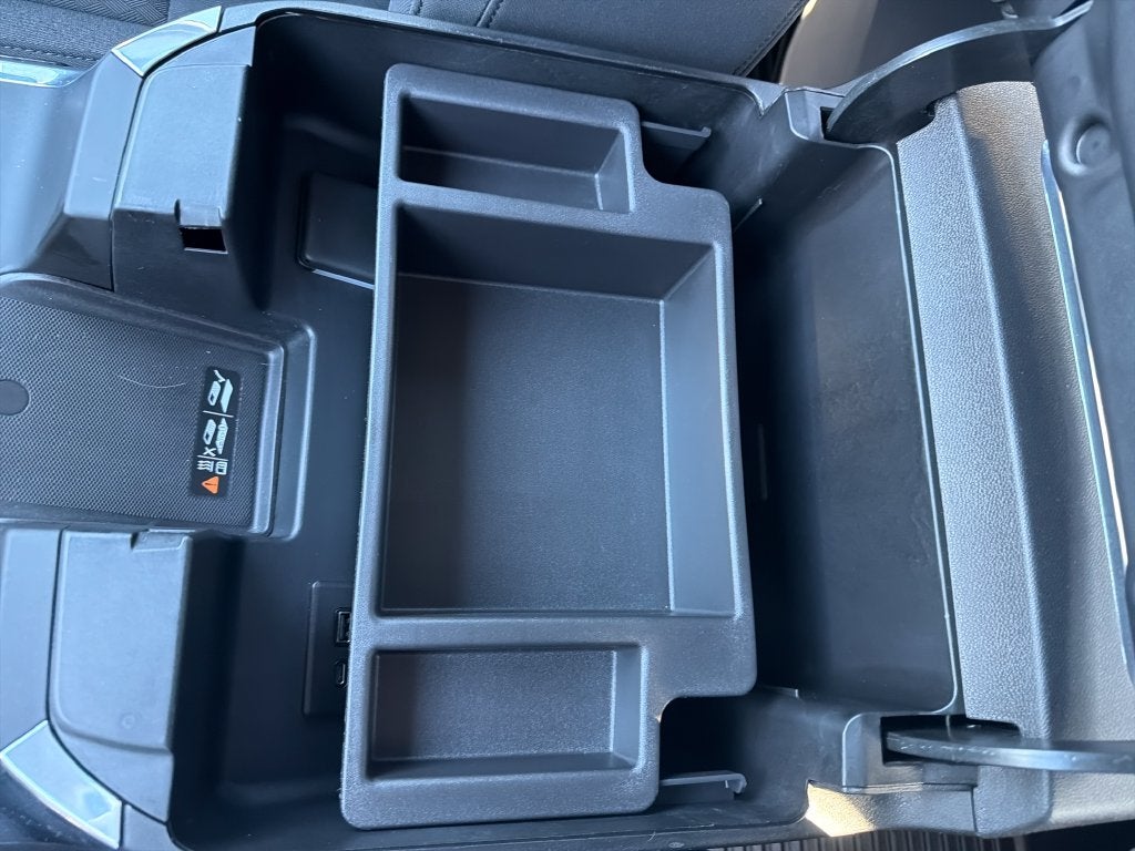 2025 Chevrolet Silverado LT