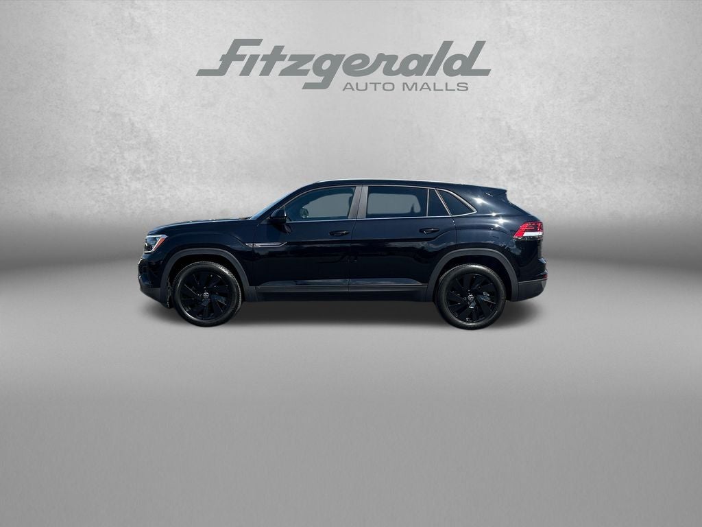 2024 Volkswagen Atlas Cross Sport 2.0T SE w/Technology