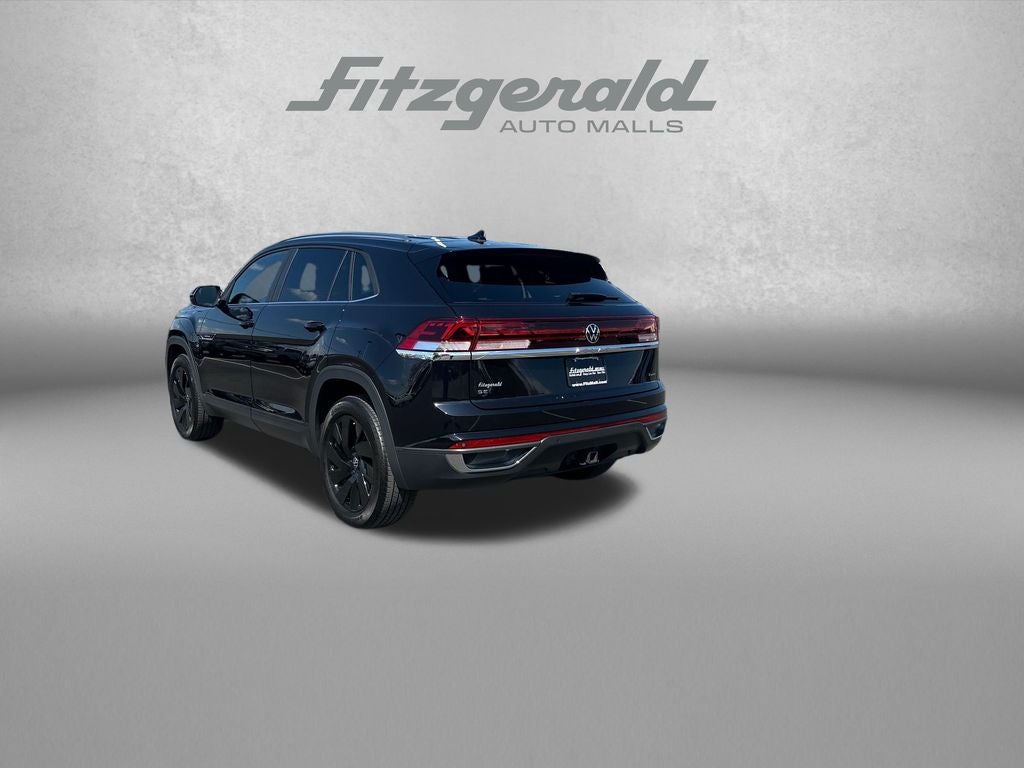 2024 Volkswagen Atlas Cross Sport 2.0T SE w/Technology