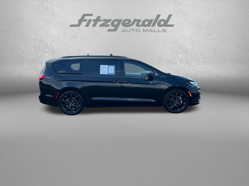 2025 Chrysler Pacifica Limited