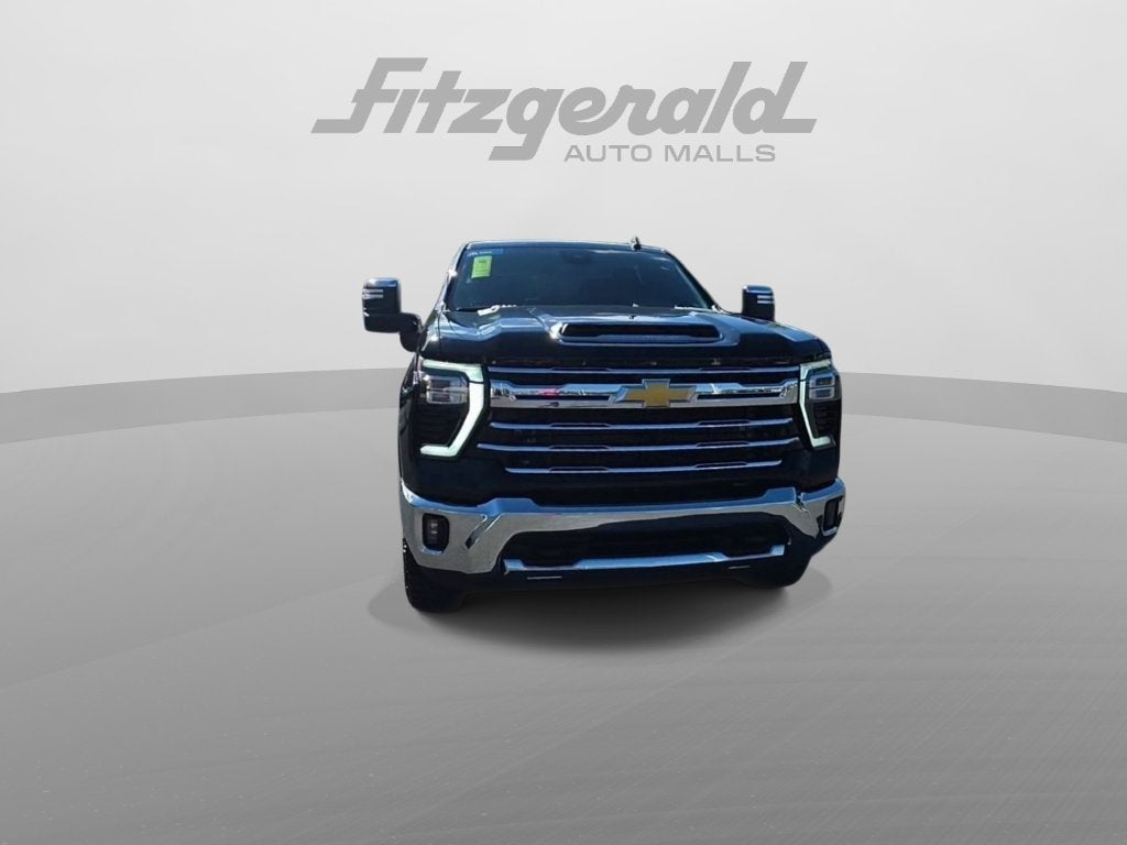2024 Chevrolet Silverado HD LTZ