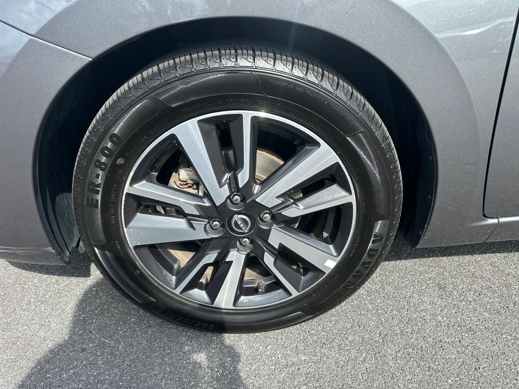 2025 Nissan Versa 1.6 SV