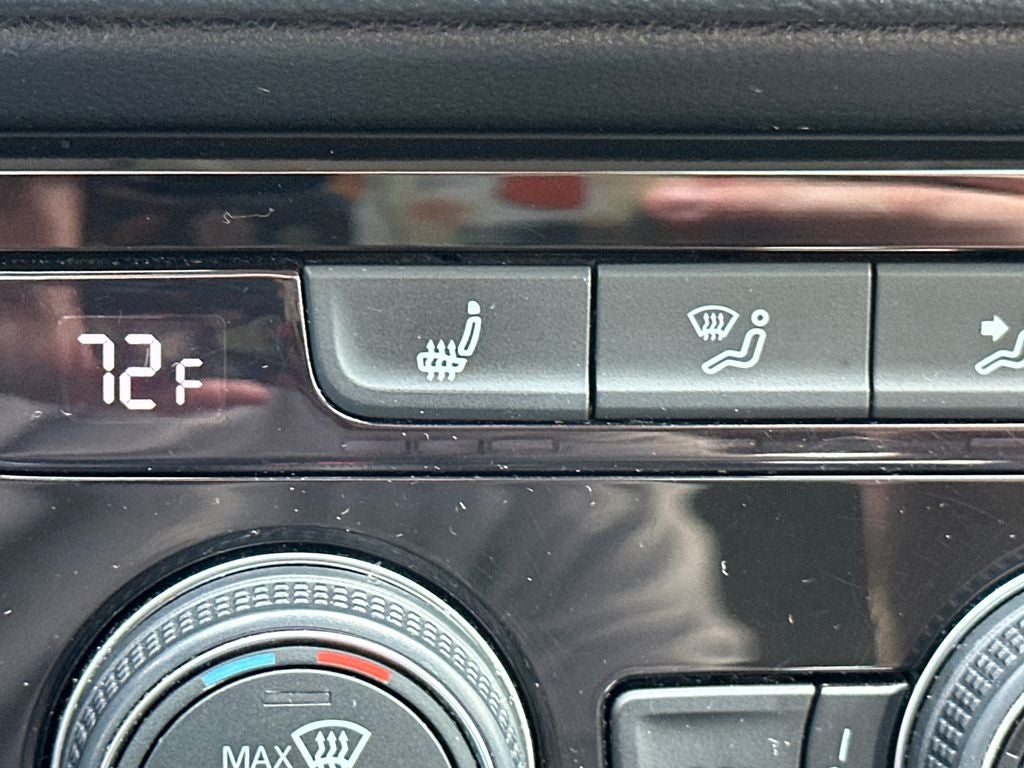 2023 Volkswagen Taos 1.5T SEL
