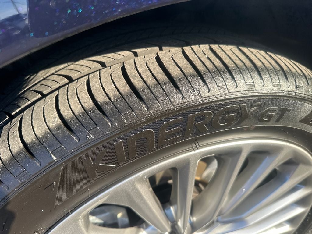 2022 Toyota Avalon Hybrid Limited