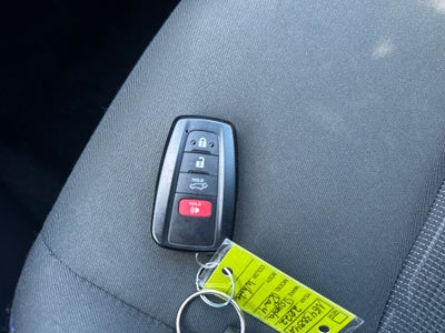 2022 Toyota RAV4 HYBRID SE
