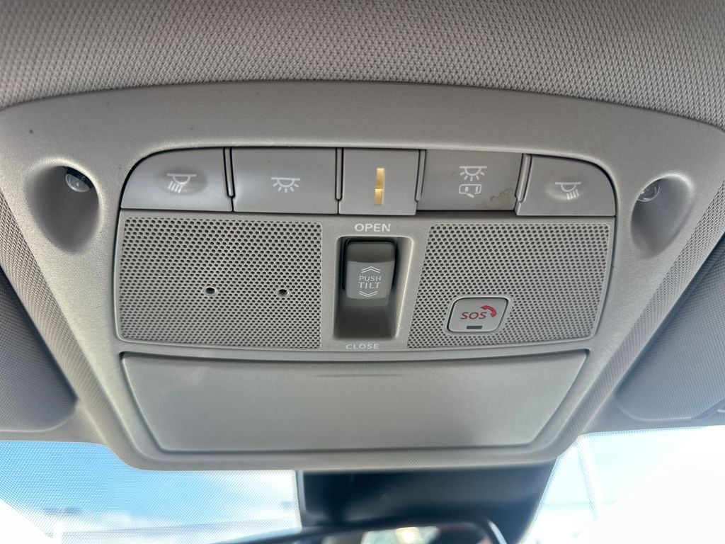 2020 Nissan Rogue SL