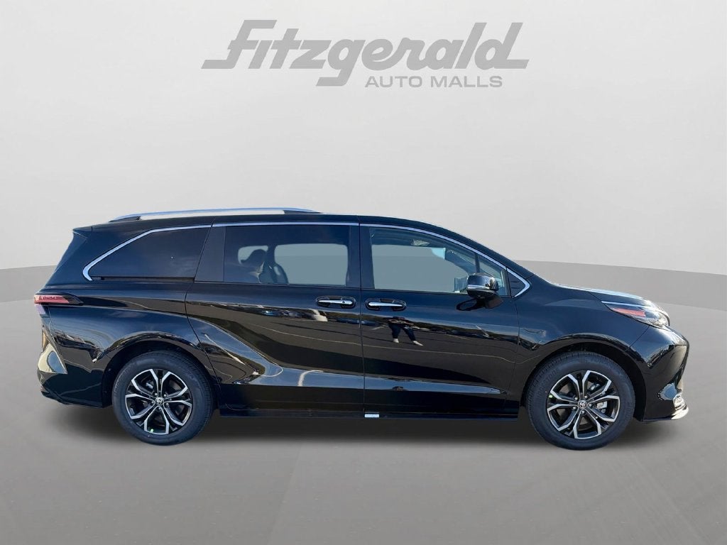 2026 Toyota Sienna Platinum 7 Passenger