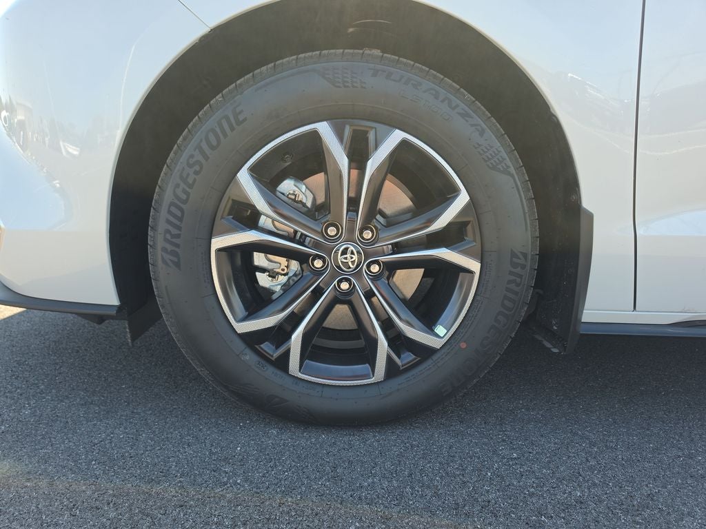 2026 Toyota Sienna Platinum 7 Passenger