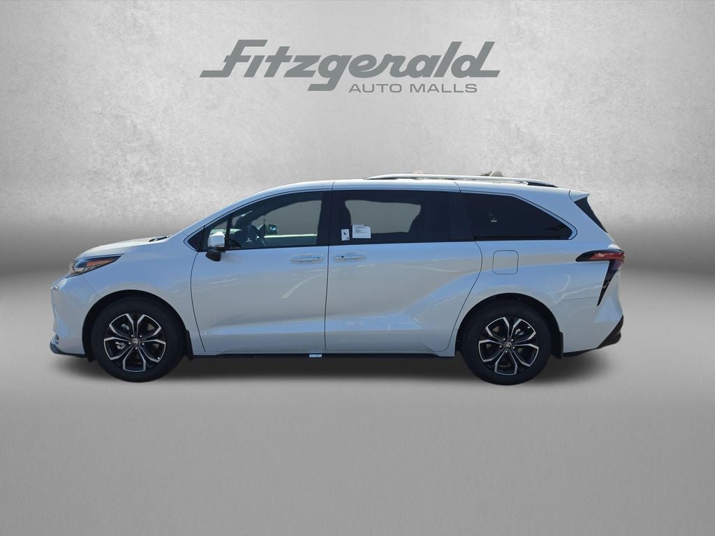 2026 Toyota Sienna Platinum 7 Passenger