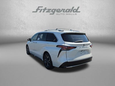 2026 Toyota Sienna Platinum 7 Passenger