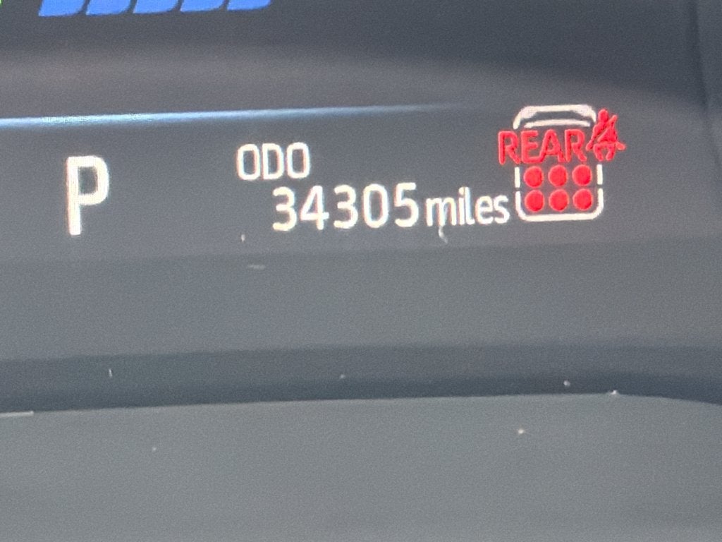 2025 Toyota Sienna XLE 8 Passenger