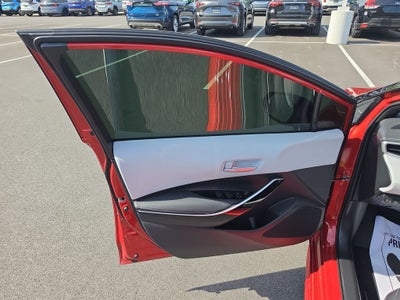 2025 Toyota COROLLA HATCHBACK XSE