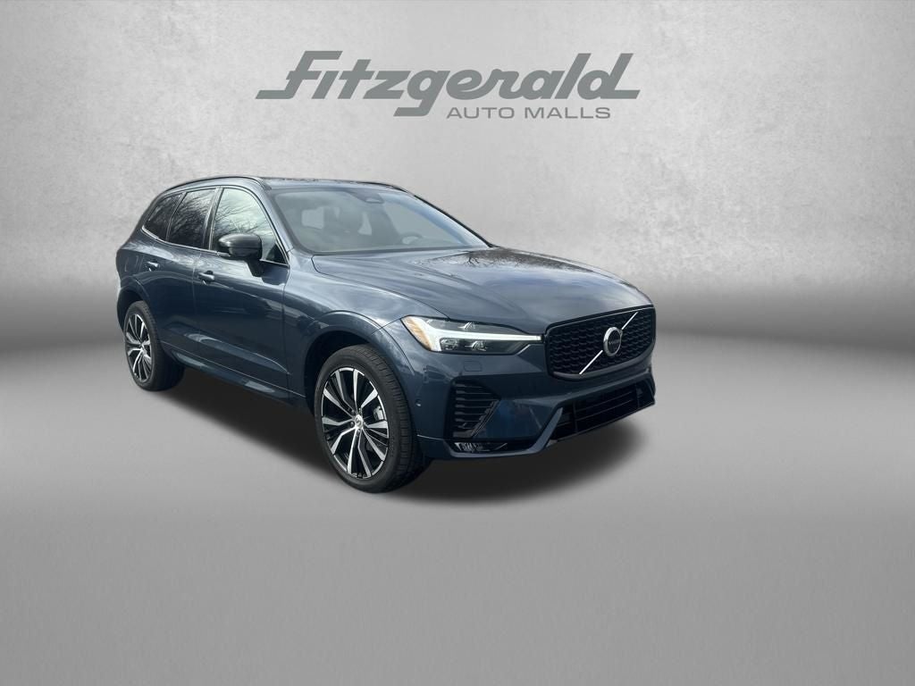 2024 Volvo XC60 B5 Plus Dark Theme