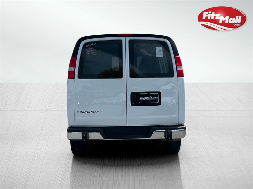 2023 Chevrolet Express 2500 Work Van Cargo