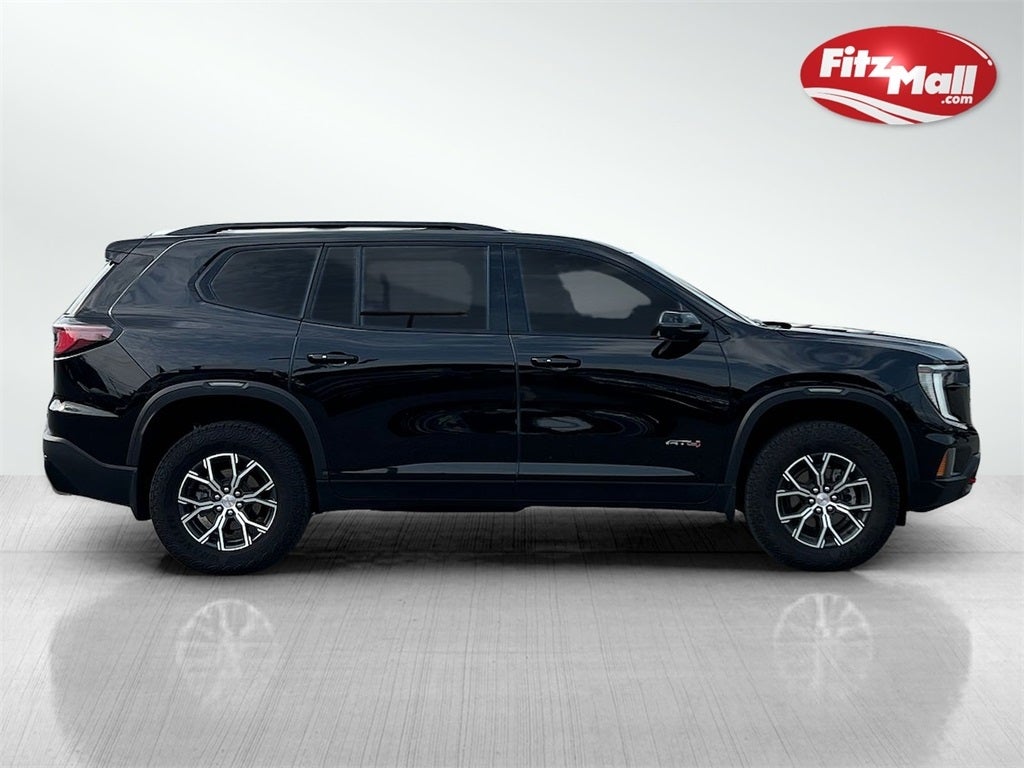 2024 GMC Acadia AT4