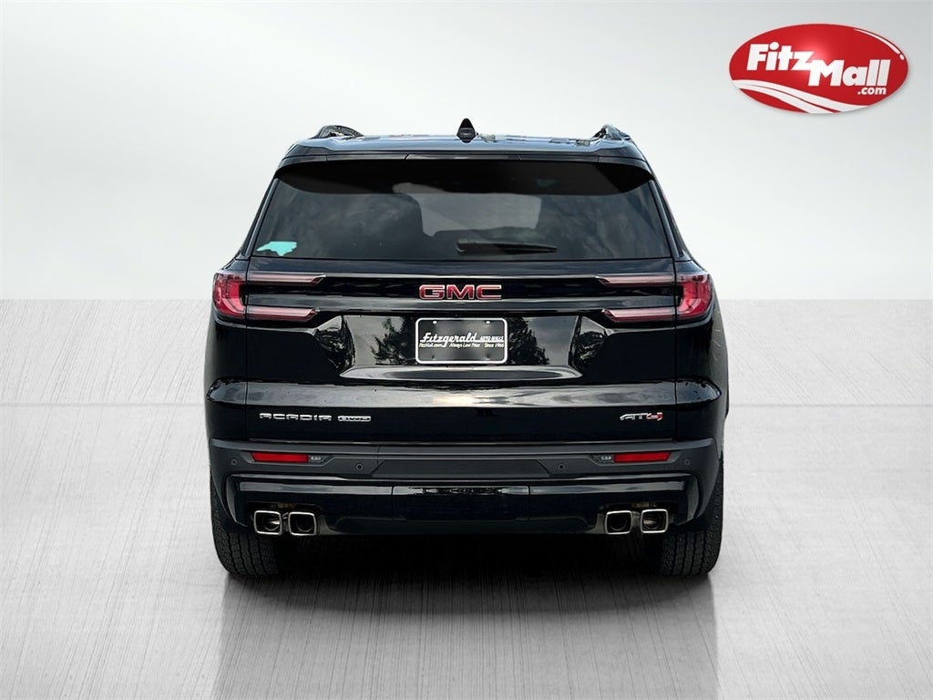 2024 GMC Acadia AT4