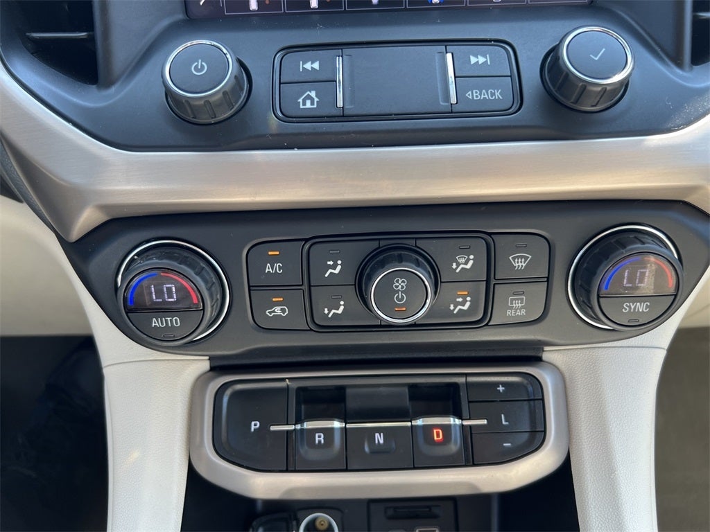 2020 GMC Acadia Denali