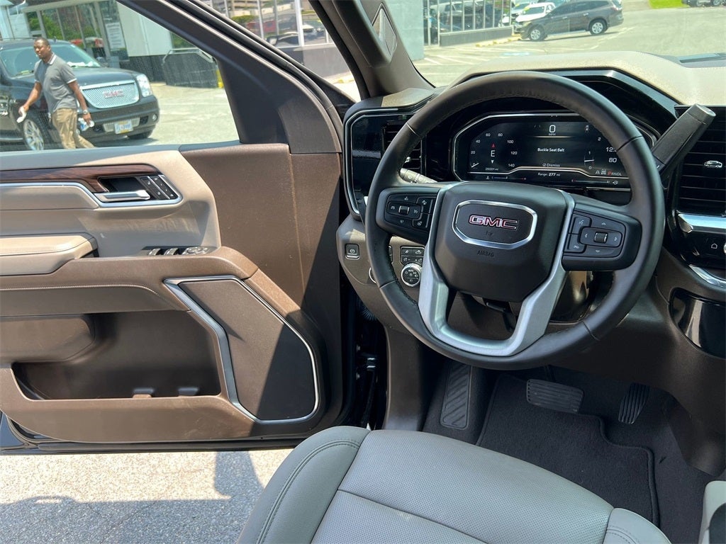 2024 GMC Sierra 1500 SLT