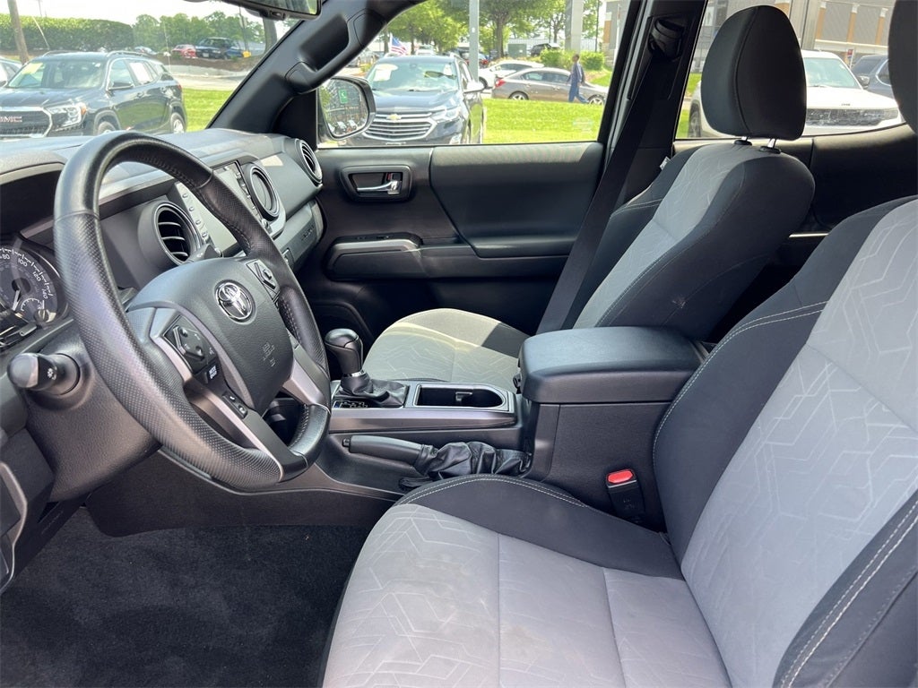 2023 Toyota Tacoma TRD Sport V6